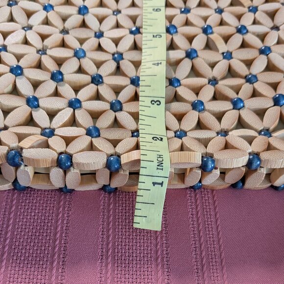 Artist Liang Quan Wooden Bead Flower Design Lined Zippered Purse - Picture 10 of 15